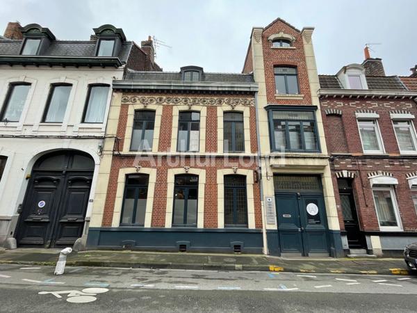 Bureaux de standing à louer - Hôtel particulier rénové, emplacement stratégique et accessible