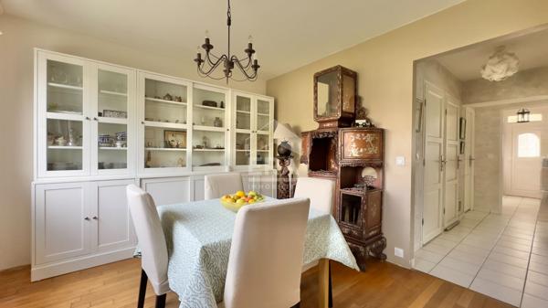 MAISON FAMILIALE 6 PIÈCES À SAVIGNY-SUR-ORGE, 107 M² SUR 360 M² DE TERRAIN AVEC SOUS-SOL ET GARAGE