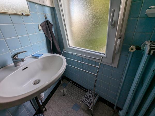 Appartement avec entrée indépendante, terrasse, terrain privatif et ga