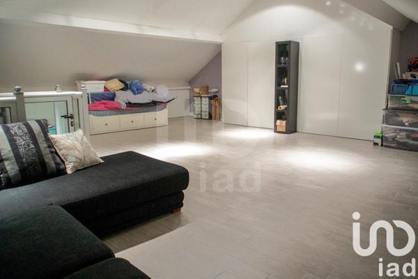 Maison 6 pièces de 130 m² à La Queue-en-Brie (94510)