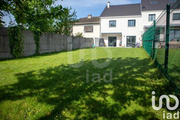 Maison 6 pièces de 130 m² à La Queue-en-Brie (94510)