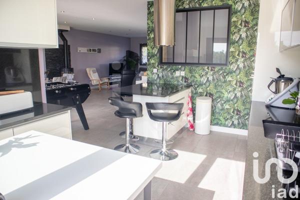 Maison 6 pièces de 130 m² à La Queue-en-Brie (94510)