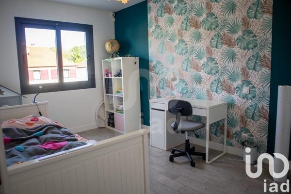 Maison 6 pièces de 130 m² à La Queue-en-Brie (94510)