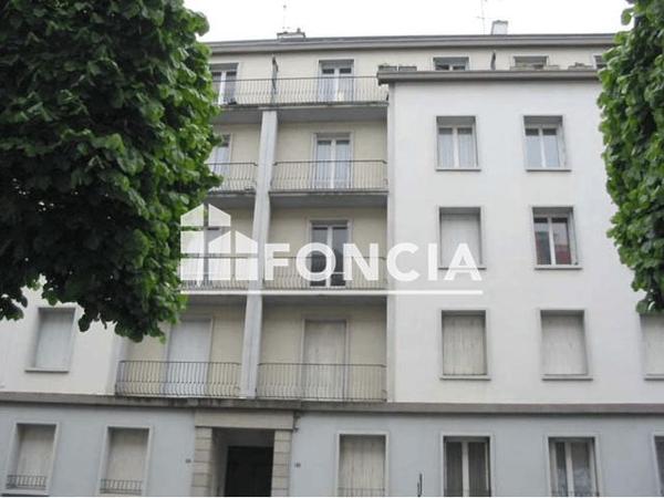 Location Appartement 2 pièces 34.04 m² - 62 RUE D'AIGUILLON Brest 29200