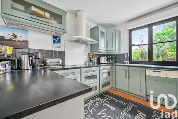 Maison à vendre 7 pièces 195 m² Rueil-Malmaison