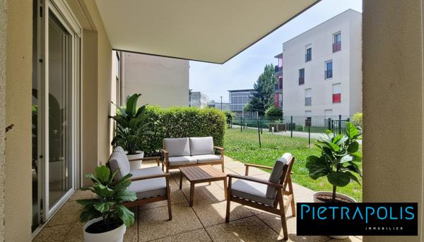 T2 avec box fermé, terrasse et jardin privatif