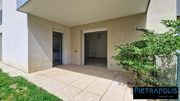 T2 avec box fermé, terrasse et jardin privatif
