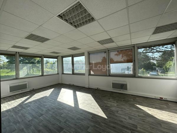 BUREAUX à LOUER de 210 m²
