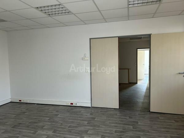 BUREAUX à LOUER de 210 m²