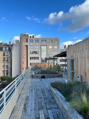 Bureaux à louer à Boulogne-Billancourt avec toit terrasse aménagé