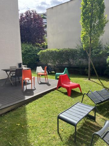 Bureaux à louer à Boulogne-Billancourt avec toit terrasse aménagé