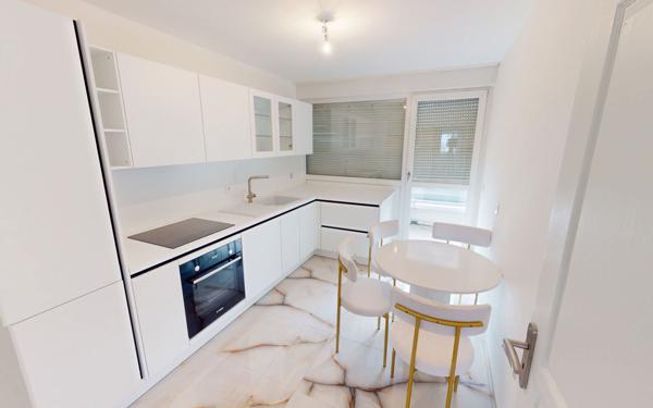 Appartement à vendre    4 pièces •  Uckange