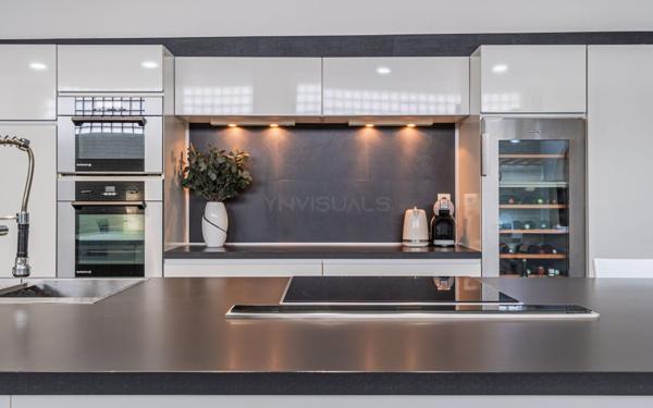 Appartement à vendre    4 pièces • 164 m2 Schiltigheim