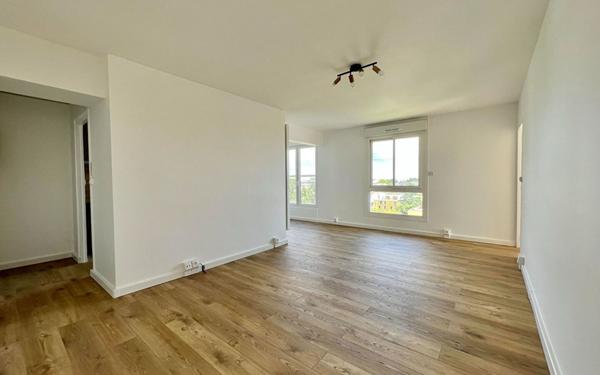 Appartement à vendre    4 pièces •  Bordeaux
