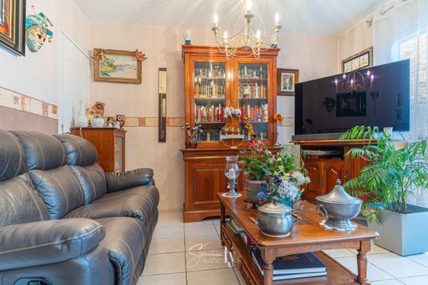 Appartement 5 pièces - 97 m² Exclusivité efficity