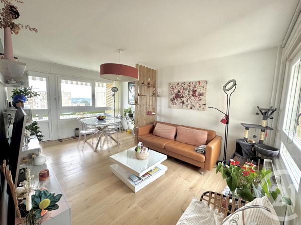 Appartement T3 à vendre  3 pièces - 73,45 m2 OULLINS - 69