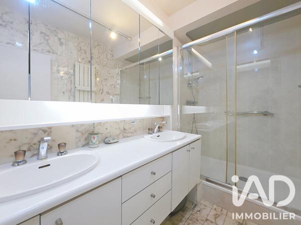 Appartement à vendre 5 pièces 92 m² Paris 15