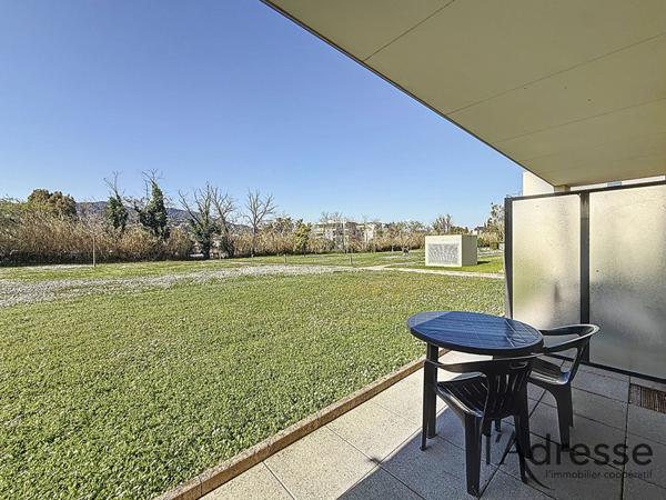 IDEAL INVESTISSEUR ! Beau studio dans résidence de TOURISME avec parking !