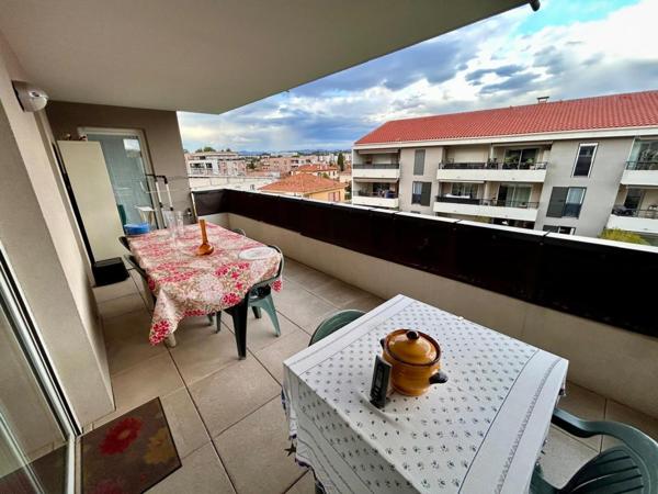 Appartement à FREJUS, 83600 - 3 pièces 66m²