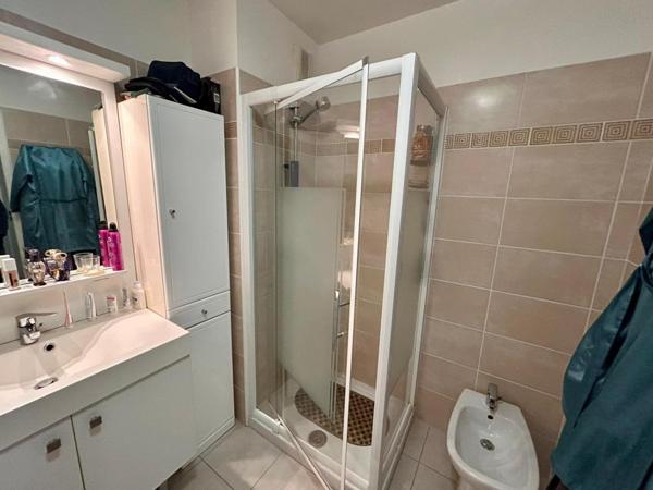 Appartement à FREJUS, 83600 - 3 pièces 66m²