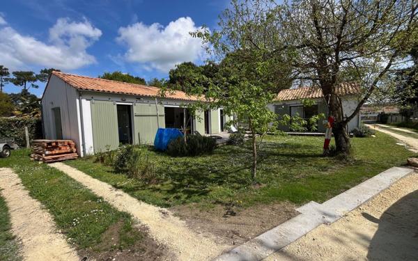 Maison à vendre    5 pièces •  Dolus-d'Oléron