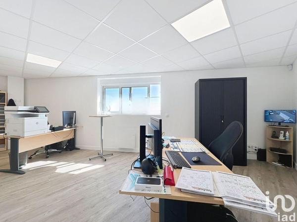 Local d’activité à vendre 208 m² Brie-Comte-Robert