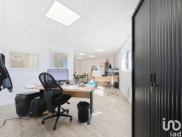 Local d’activité à vendre 208 m² Brie-Comte-Robert