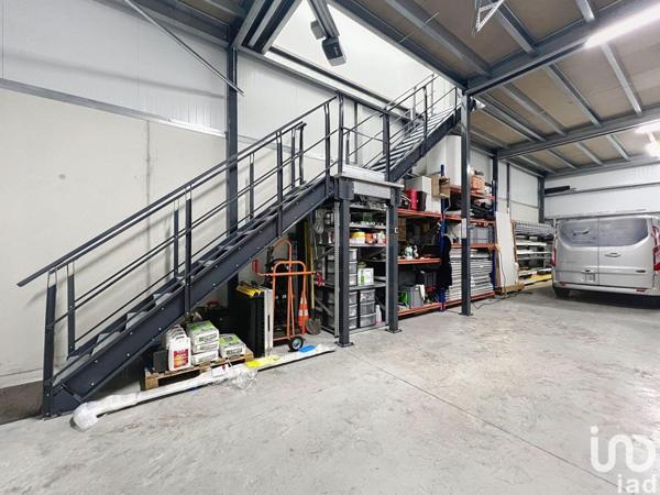 Local d’activité à vendre 208 m² Brie-Comte-Robert