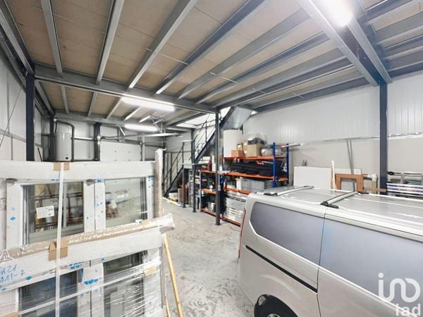 Local d’activité à vendre 208 m² Brie-Comte-Robert
