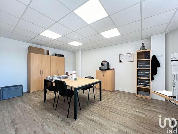 Local d’activité à vendre 208 m² Brie-Comte-Robert