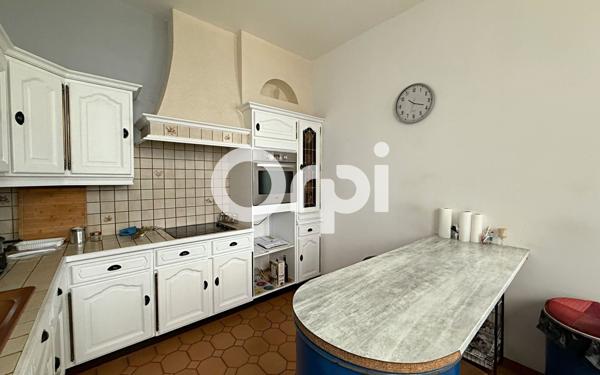 Maison à vendre    6 pièces • 182 m2 Divion