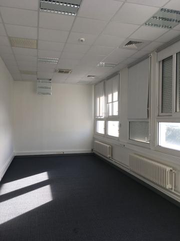 A LOUER - Proche LIMOGES CENTRE - Plateau de Bureaux 500 m²