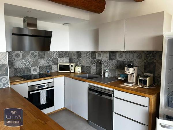 Appartement à louer 4 pièces 97.1m²