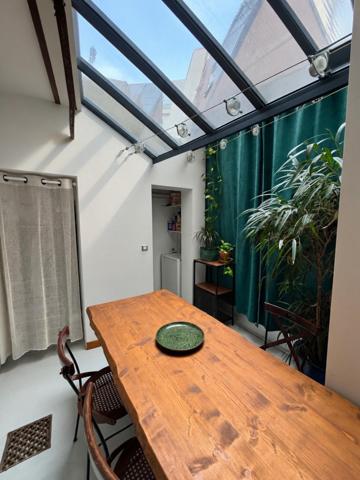 PORTE DE PARIS-APPARTEMENT TYPE LOFT DE 52m2