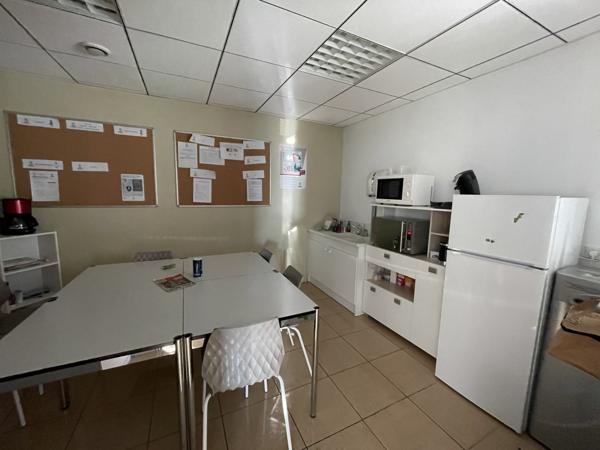 Plusieurs plateaux de bureaux divisibles à partir de 48 m2
