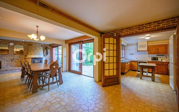 Maison à vendre    9 pièces • 274 m2 Douai