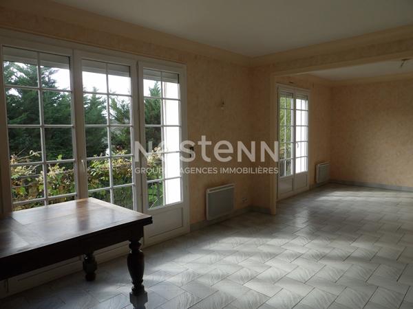 Maison composée de deux logements en un !! dans un Quartier calme et à deux pas du centre ville de LA FLECHE