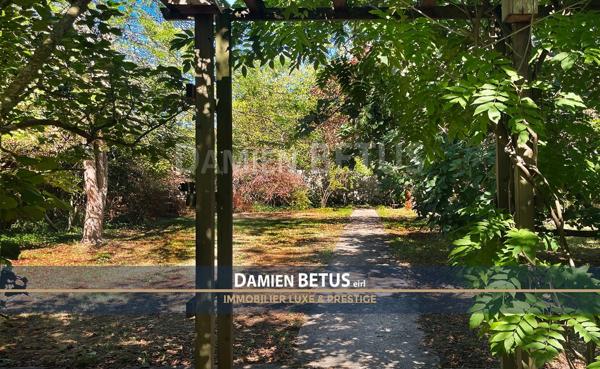 Maison à vendre 6 pièces VAUX-LE-PÉNIL, proche de MELUN (77), meulière, charme, calme, jardin