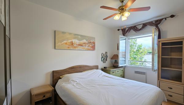 Appartement esprit maison T4 lumineux avec extérieurs, au coeur du village de Mallemort