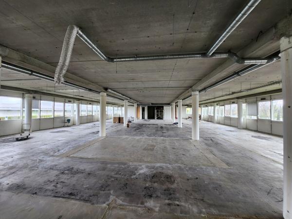 Bureaux à louer à Argenteuil plateau lumineux avec terrasse privative