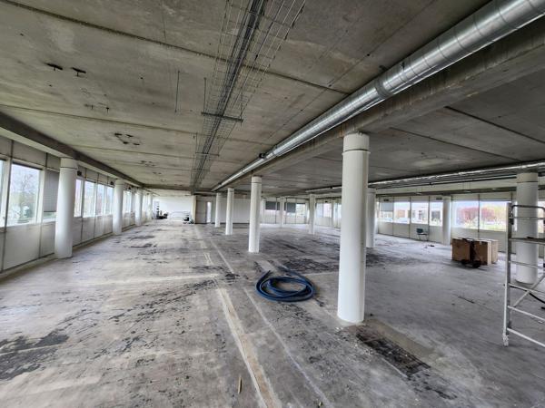 Bureaux à louer à Argenteuil plateau lumineux avec terrasse privative