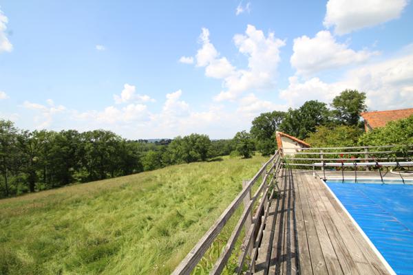 Montcombroux-les-Mines (03130) Viager occupé sans rente - Belle maison bourgeoise avec terrain et piscine