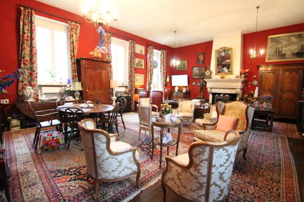 Montcombroux-les-Mines (03130) Viager occupé sans rente - Belle maison bourgeoise avec terrain et piscine