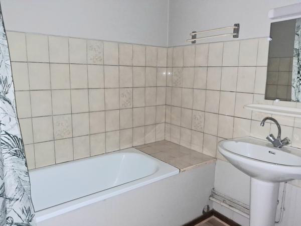 Appartement T2 dans le village, libre de suite