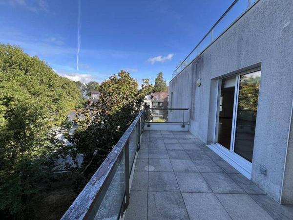 Appartement 4 pièces                                        - 44000 Nantes - Guist'hau Réf : 12071