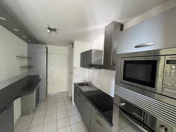 Appartement 4 pièces                                        - 44000 Nantes - Guist'hau Réf : 12071