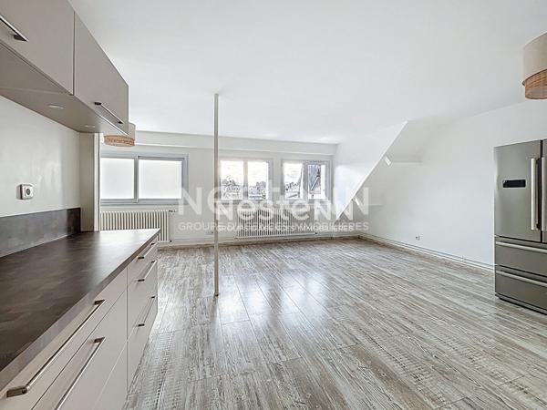 Appartement hypercentre Dreux 3 pièces, toutes commodités à pieds, entièrement rénové 78 m²
