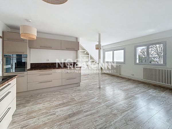 Appartement hypercentre Dreux 3 pièces, toutes commodités à pieds, entièrement rénové 78 m²