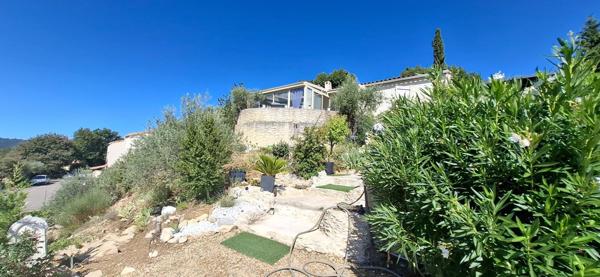 Très jolie maison alliant confort et tranquillité!