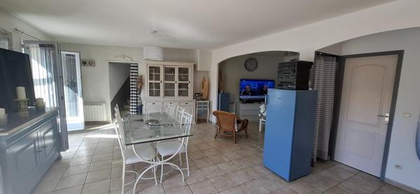 Très jolie maison alliant confort et tranquillité!